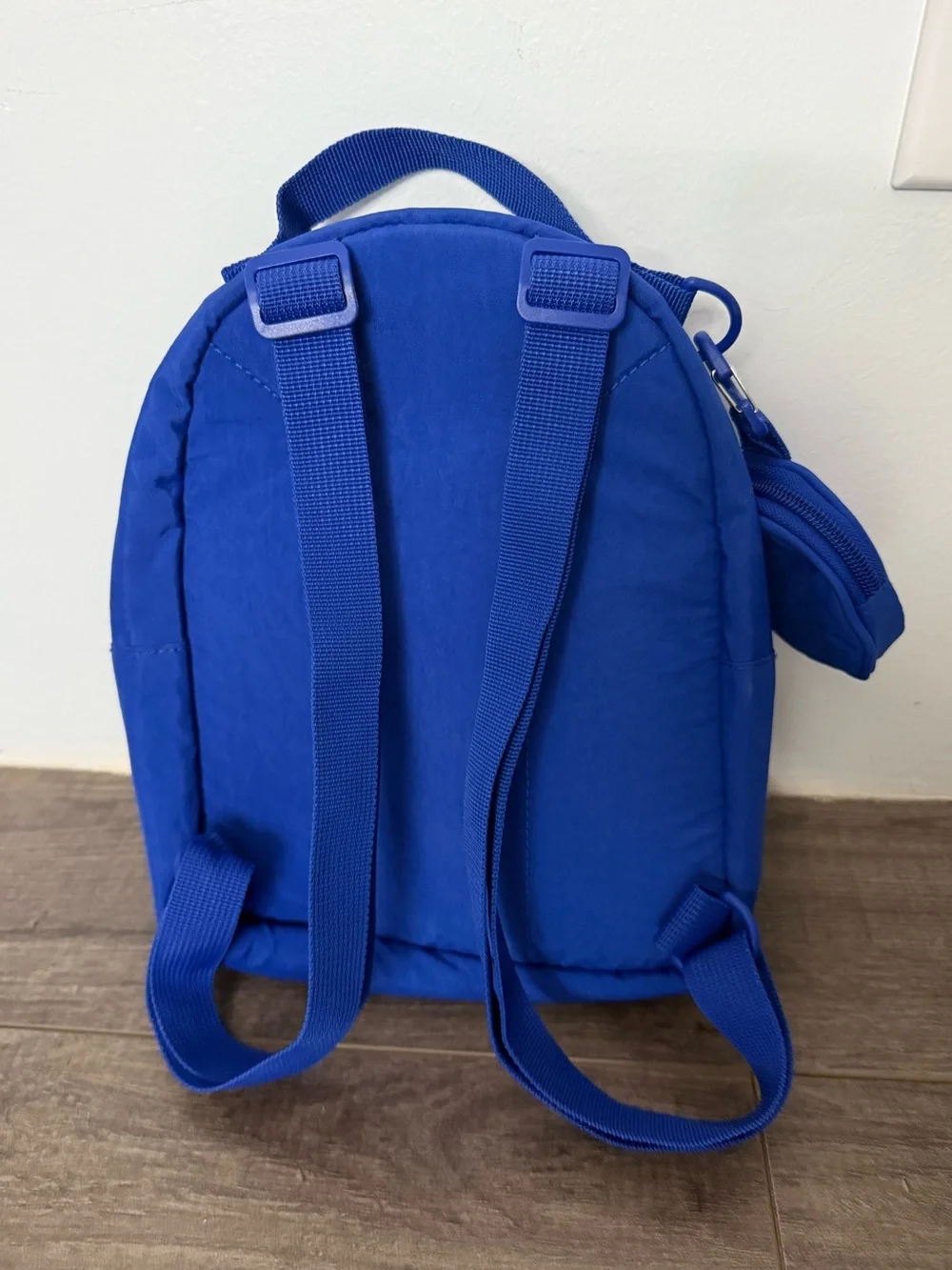 adidas Mini Backpack – Small Bag for Travel, Gym, Festival & More - Picture 8 of 10